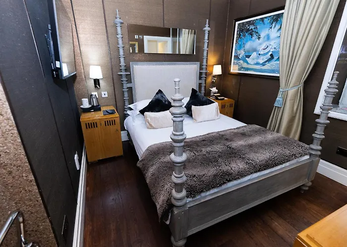 Karma Sanctum Soho Hotel London